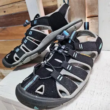 KEEN 스포츠 샌들 CLEARWATER 23.5cm 킨