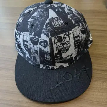 Lost Enterprises 흑백 캡