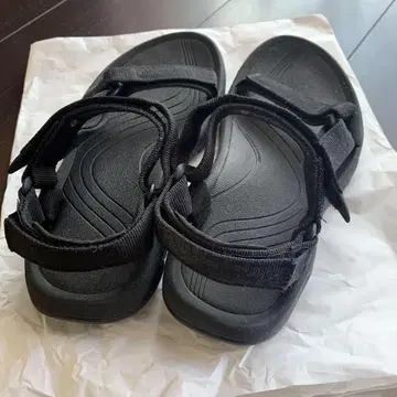TEVA 테바 샌들