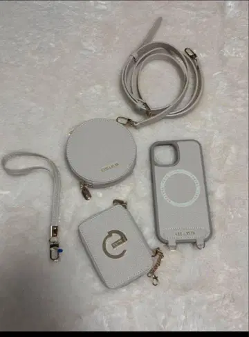 한정판 가격 인하 Custype iPhone15 케이스 베이지