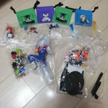 드래곤볼 굿즈 묶음 판매