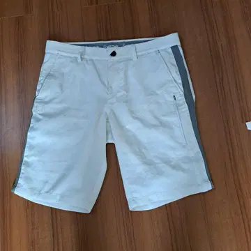 테일러메이드 하프 팬츠