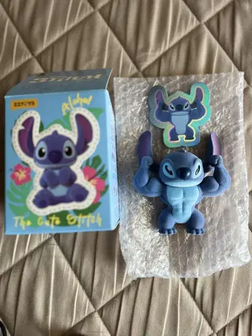 52TOYS 스티치 배틀 위드 간투