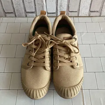 AIGLE 남성용 스니커즈 25cm