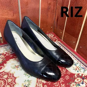 [새상품급] RIZ 블랙 가죽 펌프스 24.5cm EEE 퀼팅