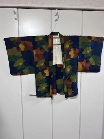 겉옷 블루 계열 직조 무늬 꽃무늬