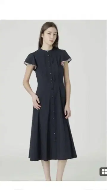 BLUE LABEL 베이지 원피스 A 라인