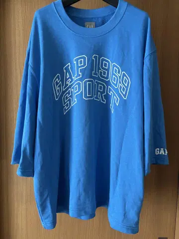 GAP 1969 스포츠 셔츠 & 숏 팬츠 세트