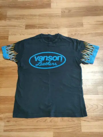vanson 프레임 슬리브 티셔츠