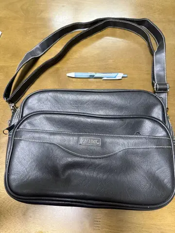 블랙 숄더백