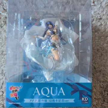 AQUA 10주년 기념 피규어