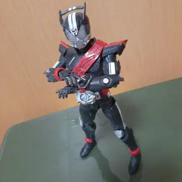 S.H.Figuarts 가면라이더 제로 드라이브 피규아트