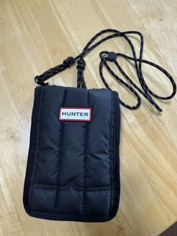 HUNTER 블랙 숄더백