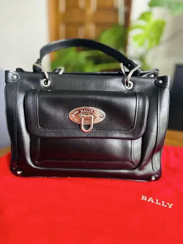 BALLY 블랙 핸드백