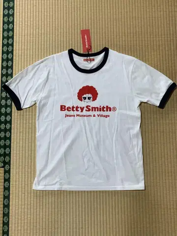 BettySmith 티셔츠 L 사이즈