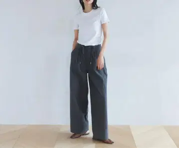 2tuck 나일론 볼륨 팬츠 워시 블랙 M