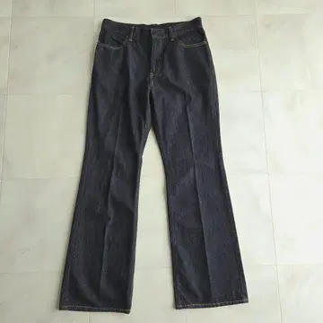 Spick & Span 스픽 앤 스팬 리액티브 데님 팬츠 38