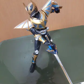 S.H.Figuarts 가면라이더 나이트 서바이브 피규아트