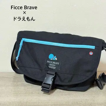 새상품급 콜라보 Ficce Brave 도라에몽 숄더백 블랙