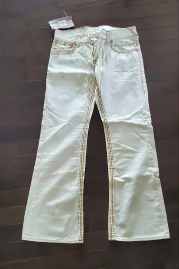 부츠 컷 데님 32/33 화이트
