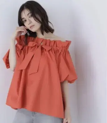 내추럴 뷰티 베이직 2way 리본 보우 블라우스