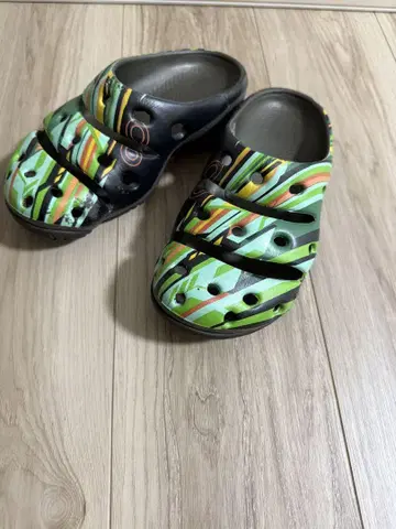 KEEN 킨 스트라이프 디자인 사보 샌들 23