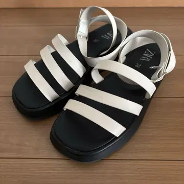 자라 샌들 36