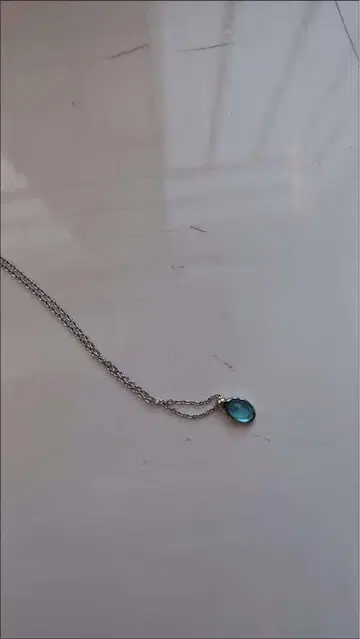 파란색 보석 실버 목걸이