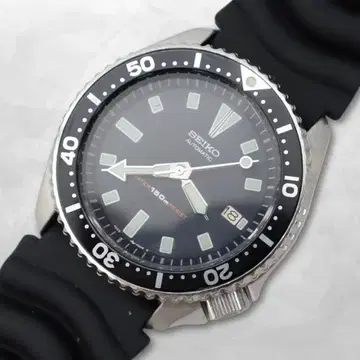 세이코 7002-700A 오토매틱 스쿠버 다이버스 워치 시계