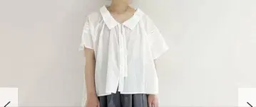 어반 리서치 하프 슬리브 프릴 칼라 블라우스 미사용품