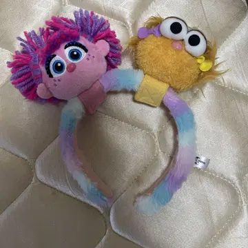 컬러풀한 캐릭터 머리띠