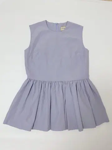 UNITED ARROWS 슬리브리스 페플럼 탑 블라우스