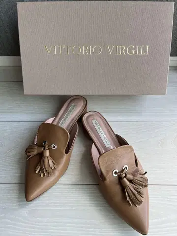 VITTORIO VIRGILI 비토리오 비르질리 베이지 펌프스 뮬