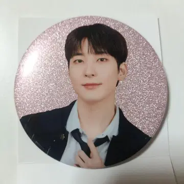 원우 holiday 캔뱃지 SEVENTEEN