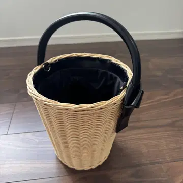 RANDA 바스켓백