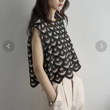 THE YOn 토션 레이스 프렌치 슬리브 상의