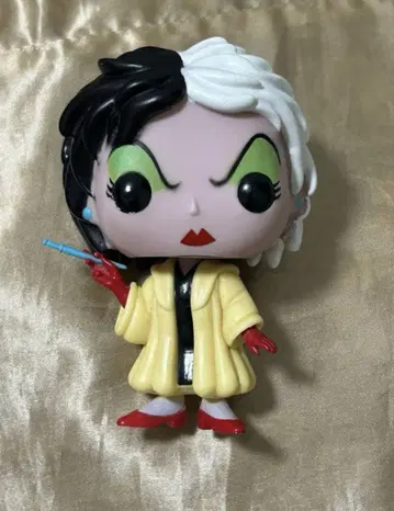 디즈니 크루엘라 피규어 funko pop 101마리의 강아지들