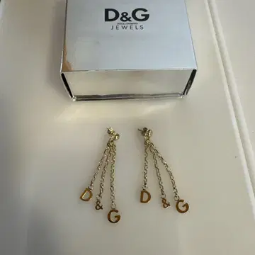 D&G 체인 로고 귀걸이
