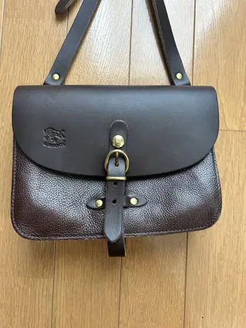 새상품급 일비종떼 IL BISONTE 백 숄더백