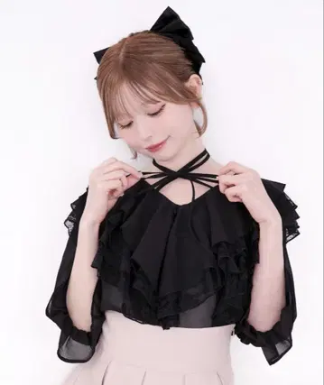 apres jour 레이스 프릴 블라우스