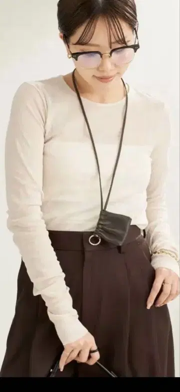 이번 시즌 플라주 Mesh Sheer 롱 T 메쉬 시어 Plage