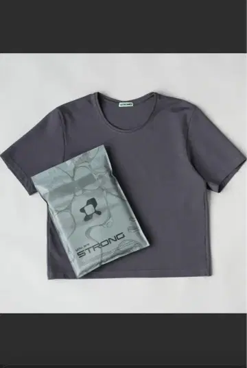 STRONG PACK TEE SHORT GREY 티셔츠 M