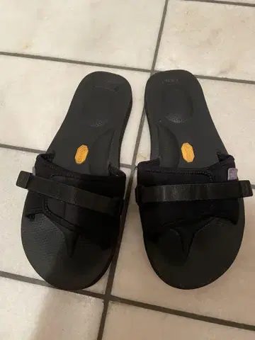 SUICOKE 샌들 비브람 밑창 블랙 26c