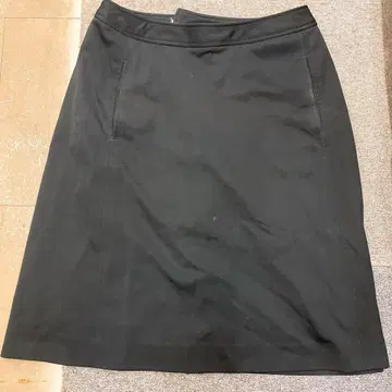 블랙 무릎 기장 타이트 스커트