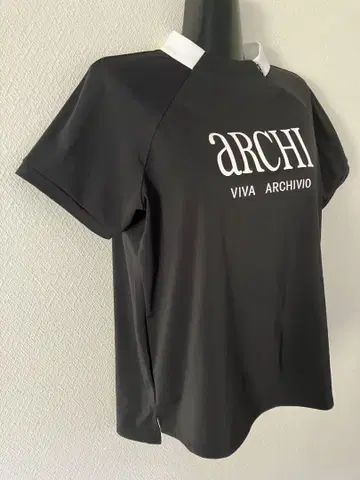 archivio 프론트에 큰 로고 반팔 풀오버 블랙 38
