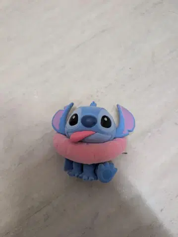 가챠 스티치 피규어 52TOY