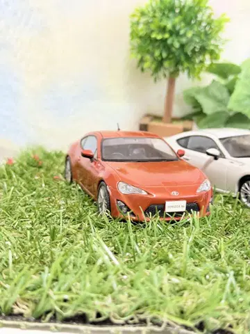 도요타 86 화이트 1/64 미니카