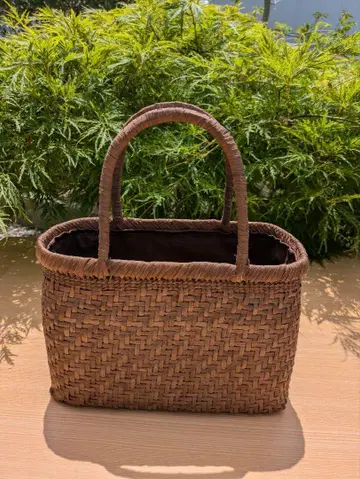 전통 공예품 포도 덩굴 백
