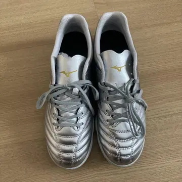 MIZUNO 축구 트레이닝 슈즈