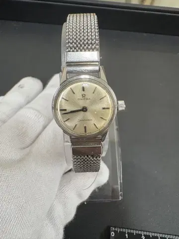 오메가 Seamaster 빈티지 수동 와인딩 시계 11074